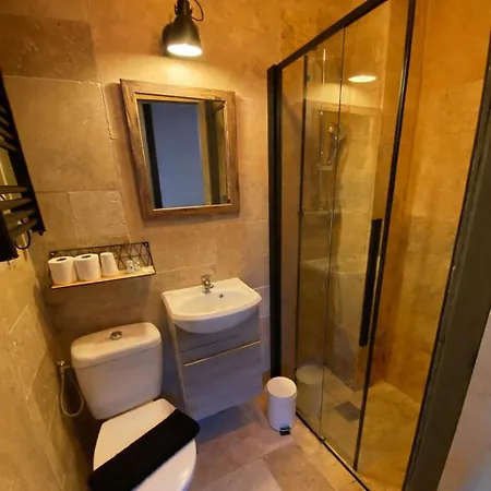 Maisons Delphine - Le Hotel *
